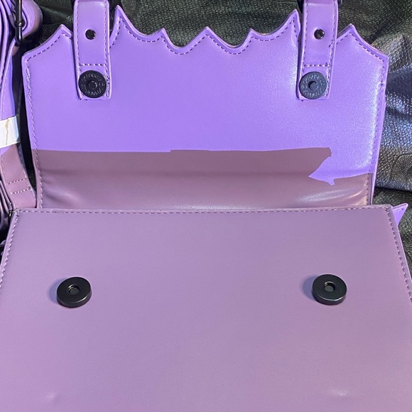 Purple Bat Design Women Bag Set - Picture 6 of 9